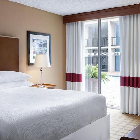 Four Points By Sheraton Houston Citycentre Exterior foto
